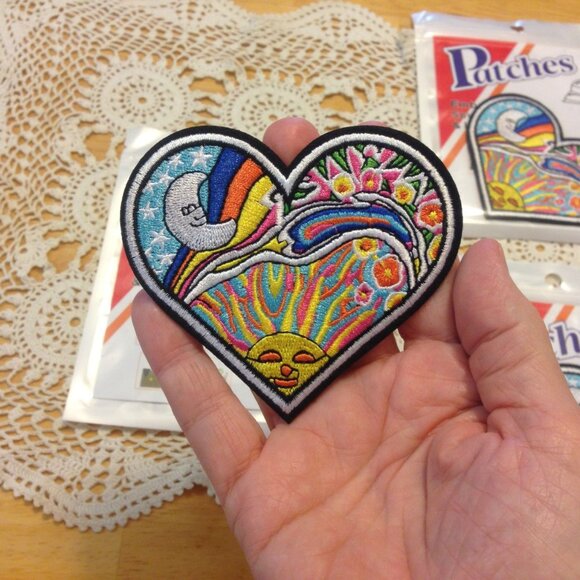 Crafts bundle, embroidered positive vibes sew-on & iron-on patches - Picture 3 of 3